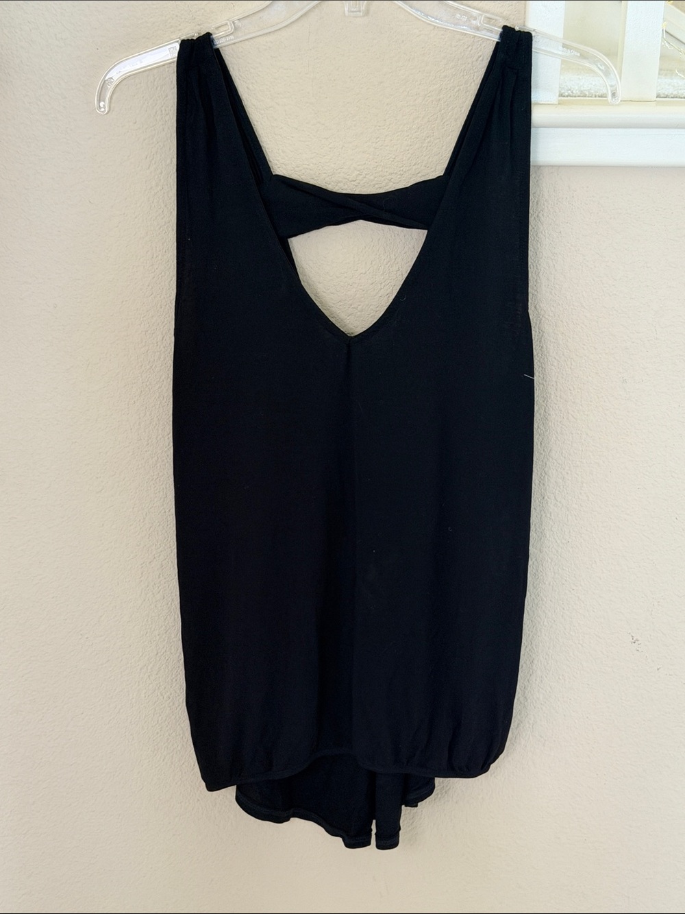 Michael Stars Women's Black V‑Neck Tank Top with Twist Back